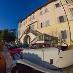 Lecchi Wellness Hotel