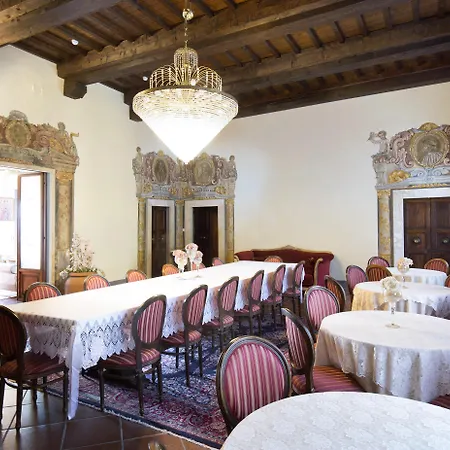 Lecchi Wellness Hotel