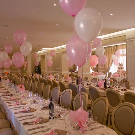 Lecchi Wellness Hotel