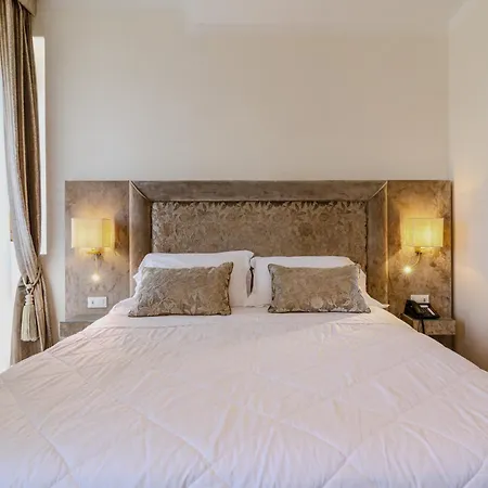 Lecchi Wellness Hotel